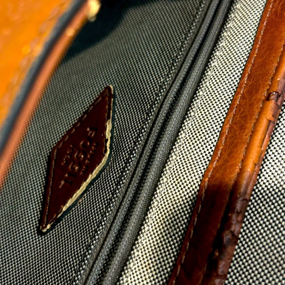 Fossil leather crossbody top handle purse - Picture 8 of 15